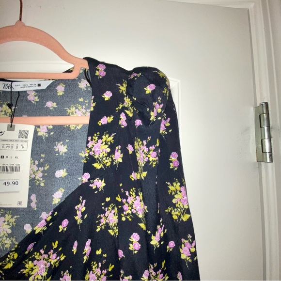 Zara printed mini dress. Multicolored. Small. Black floral. Skater dress. NWT - Picture 5 of 9